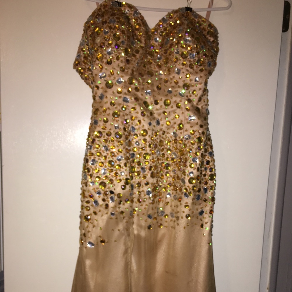 Prom dress